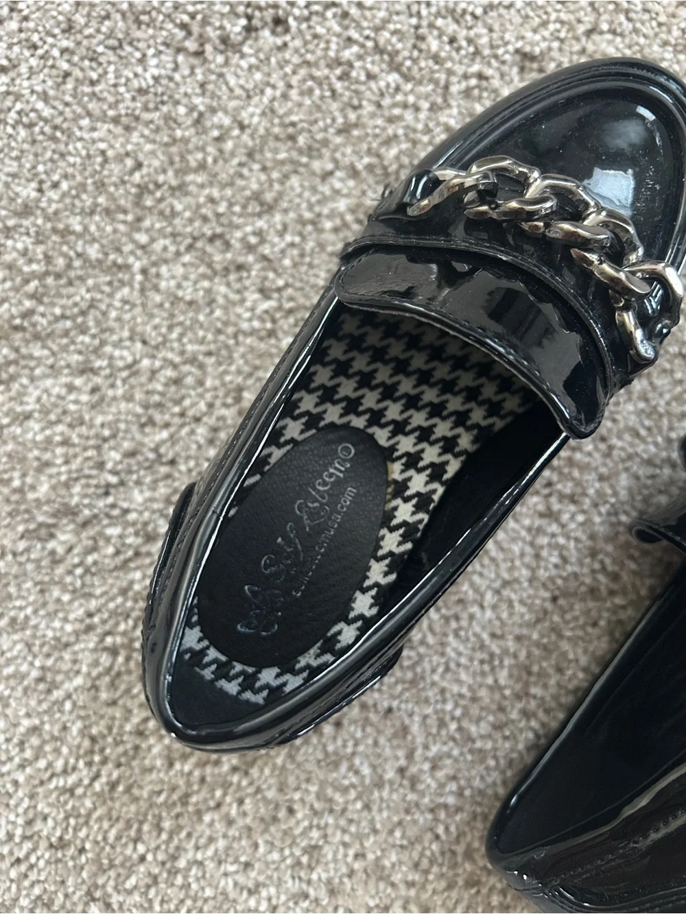 Girls Kids Patent Black Chain Lug Sole Loafers Size 11